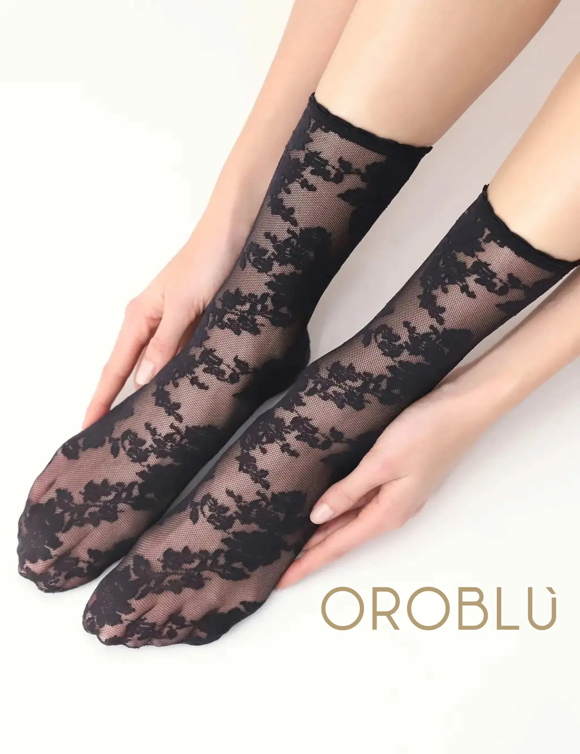 Oroblu Little Roses Sheer Socks Black VOBC67927
