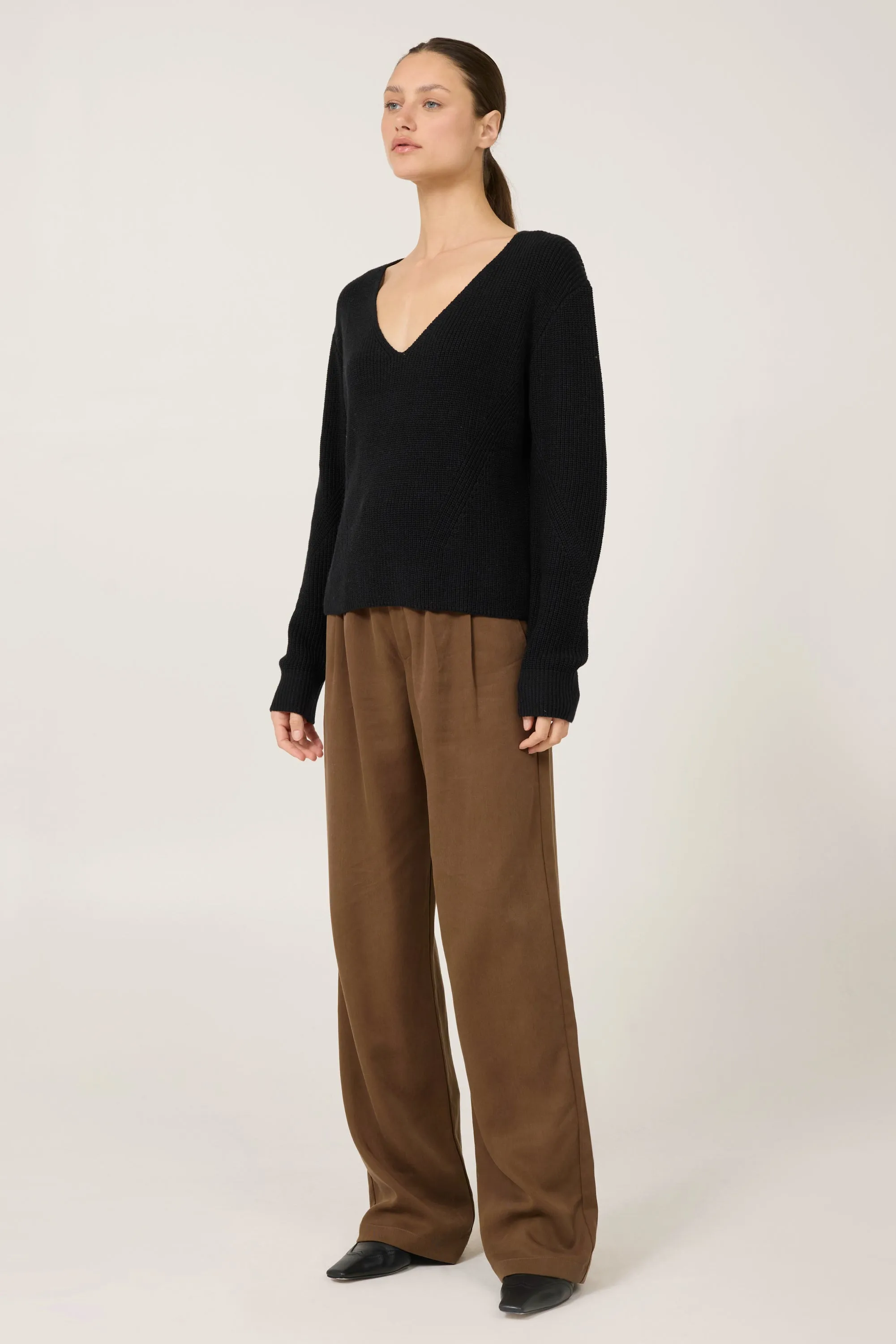 Orson Pullover - Black