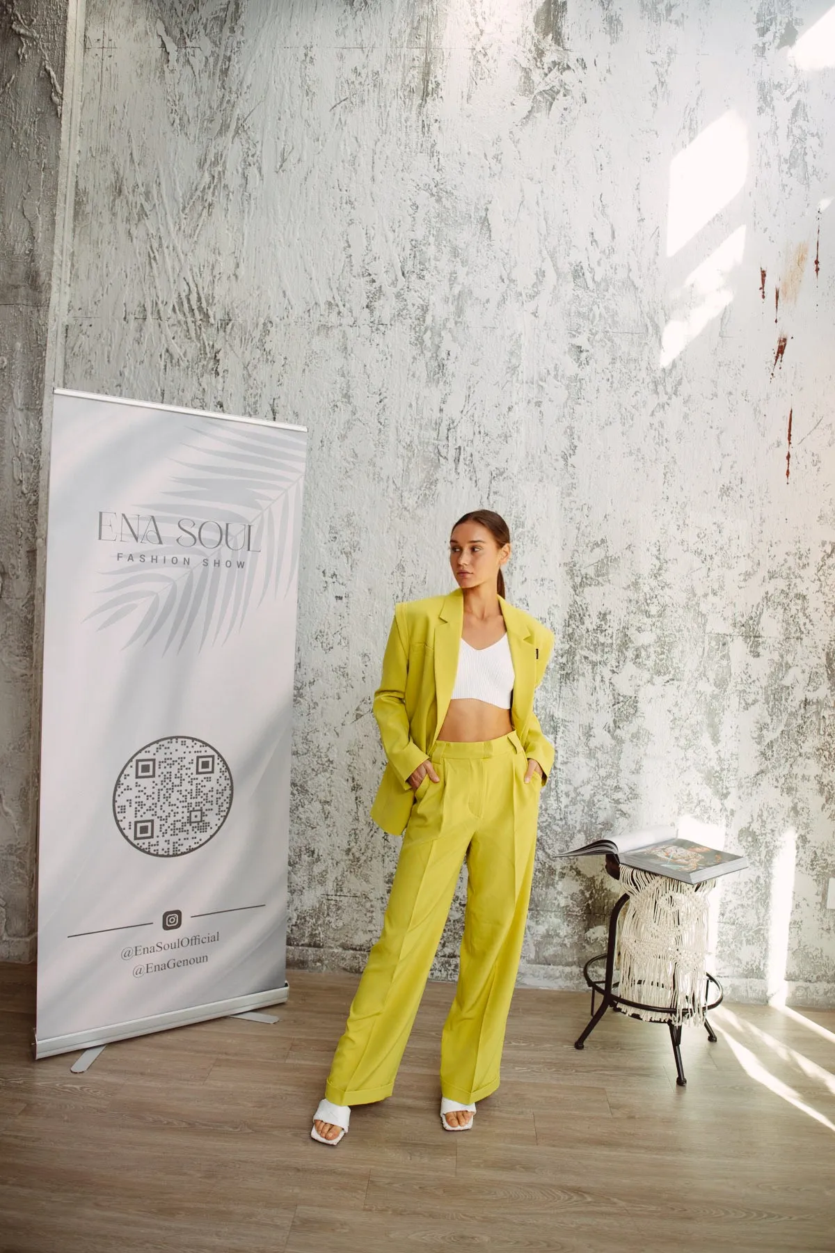 Oversized Modern Blazer with Separated Sleeves