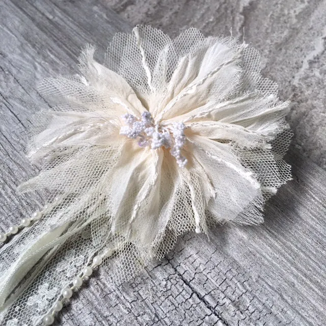 PEARL AND RIBBON CREAM FABRIC FLOWER LACE CORSAGE CLIP