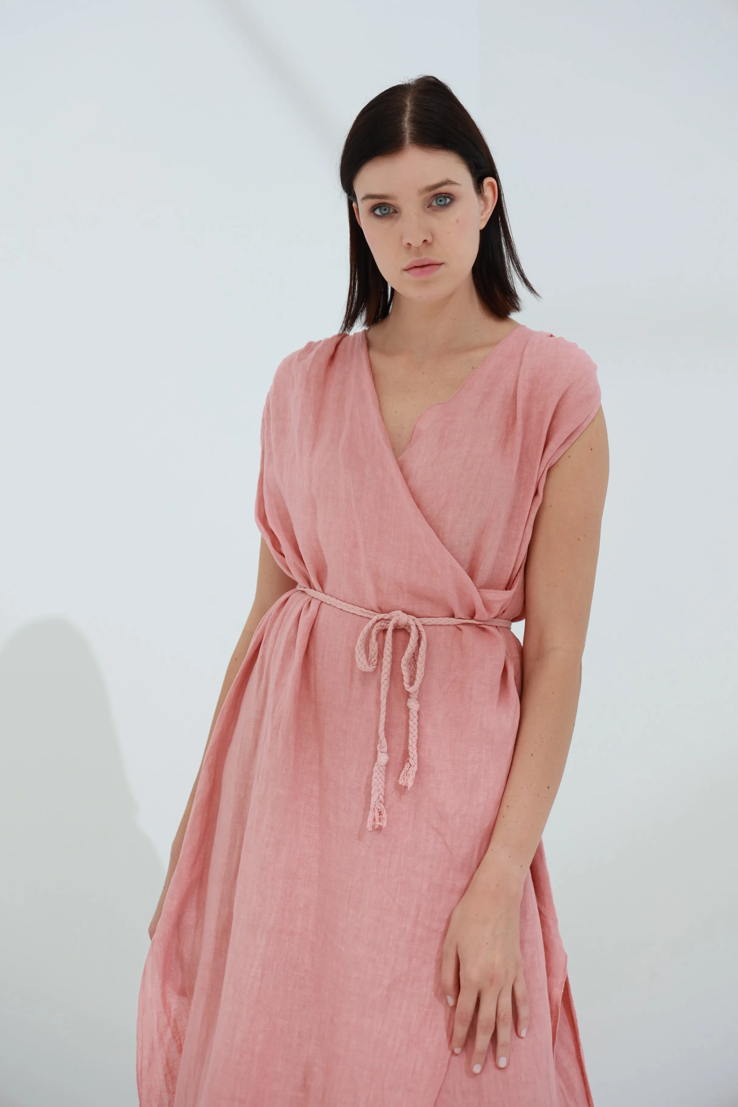 Pelle Pure Linen Cape Caramel