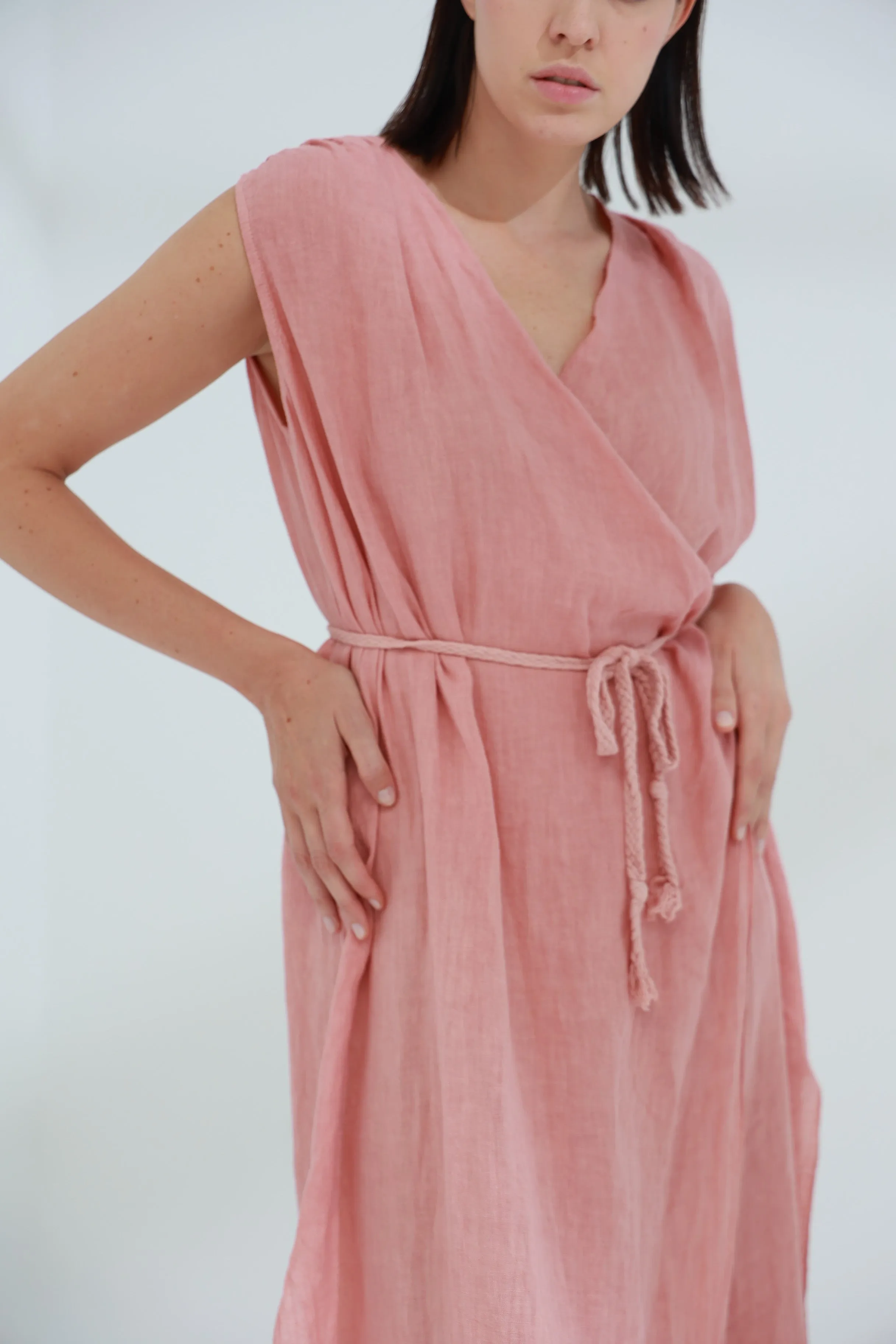 Pelle Pure Linen Cape Caramel
