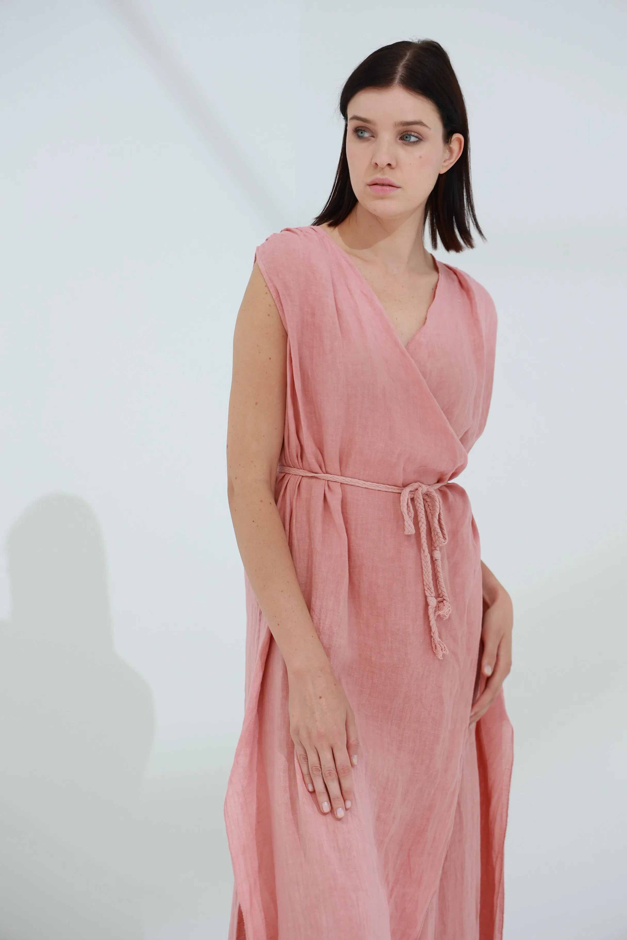 Pelle Pure Linen Cape Caramel