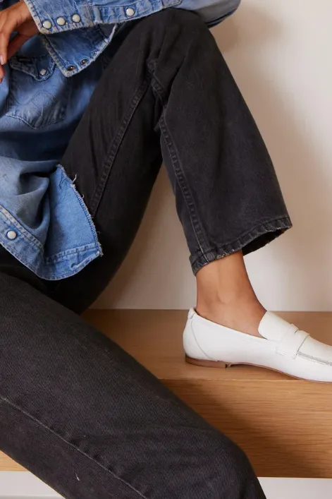 Penny Loafer in Pebble White