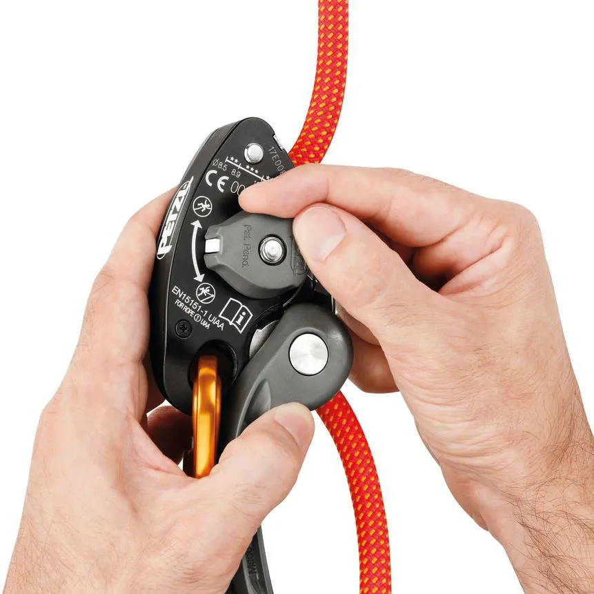 Petzl Grigri   Basic Grey | Buy Petzl Grigri   Basic Grey here | Outnorth