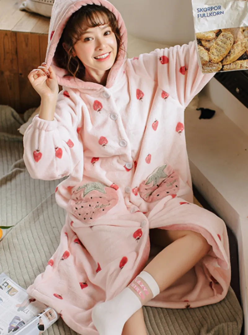 PINK STRAWBERRY SWEET AND LOVELY FLANNEL HOME CLOTHES