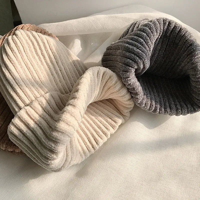 Plain Solid Colored Outdoor Leisure Knitted Beanie Hats