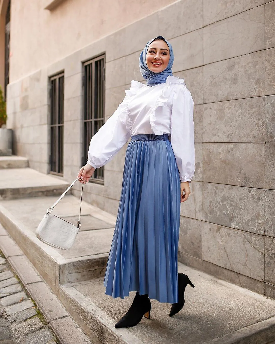 PLEAT LAD FAS SKIRT BLUE 4203-03 HE