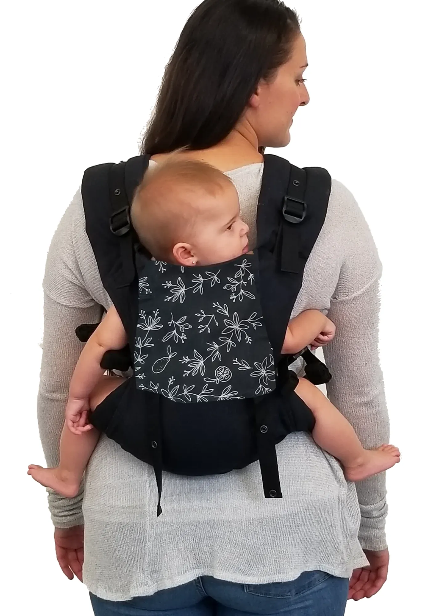 PopNgo compact baby carrier by Chimpäroo