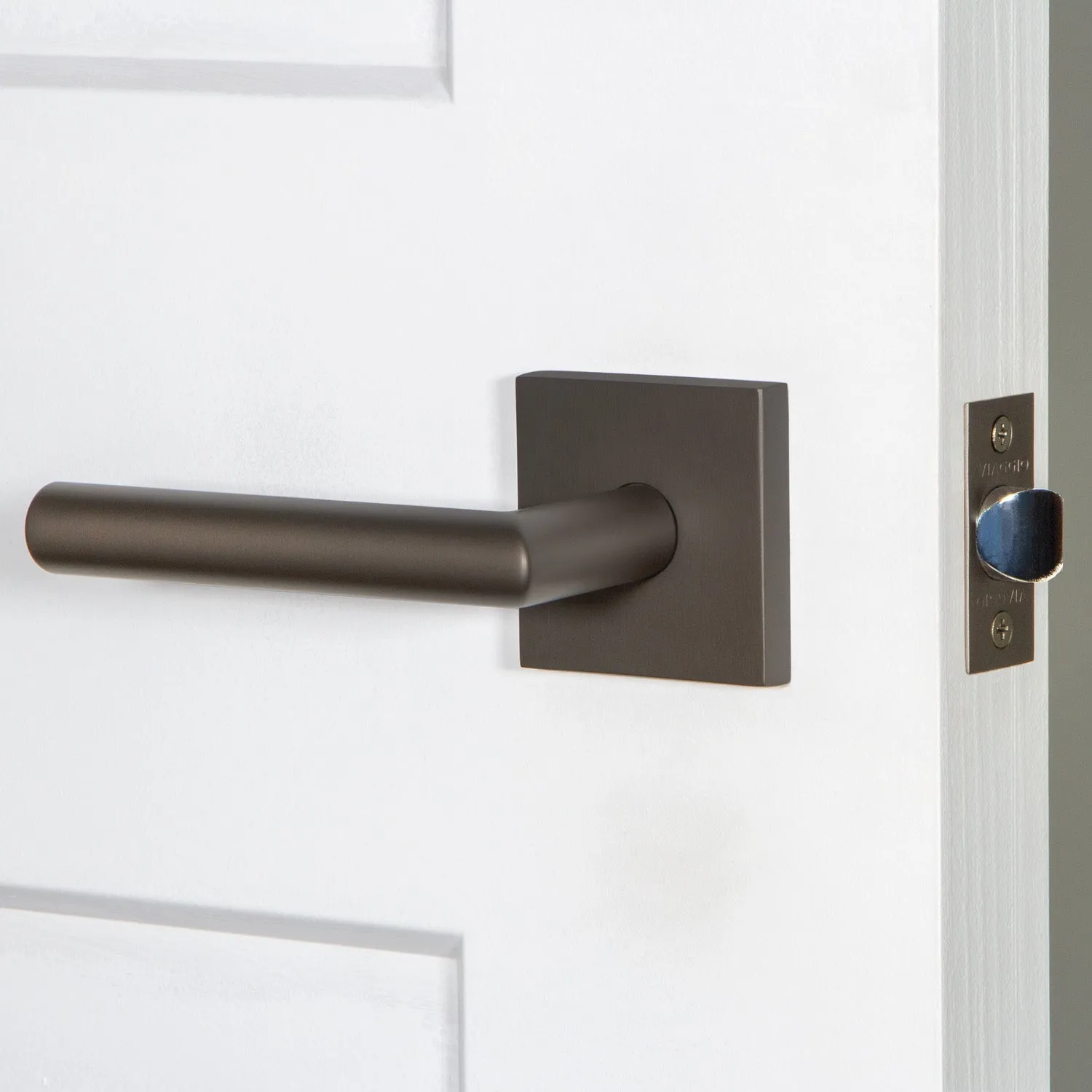 Quadrato Rosette with Moderno Lever in Titanium Gray