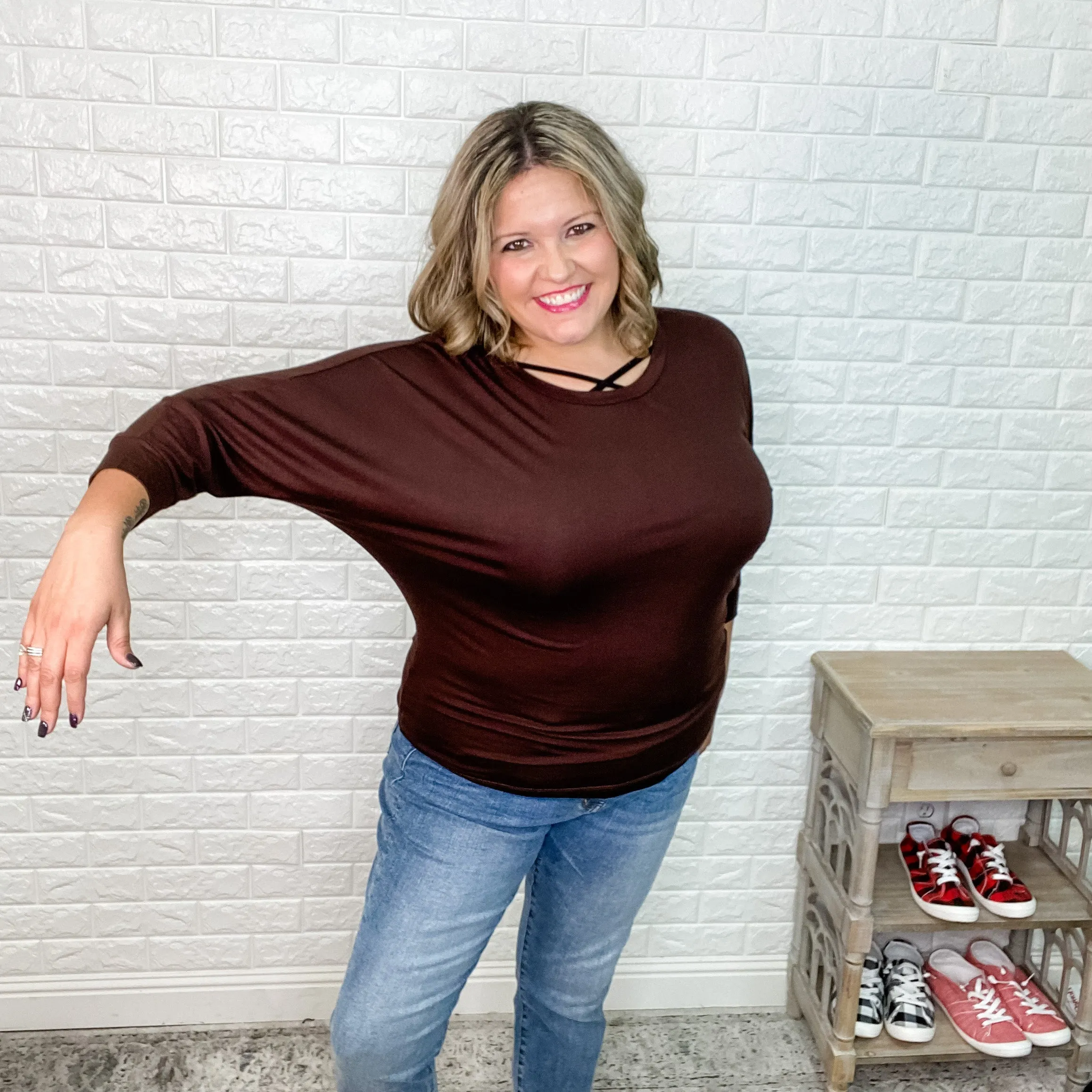 "Beverly" 3/4 Sleeve Dolman (Brown)