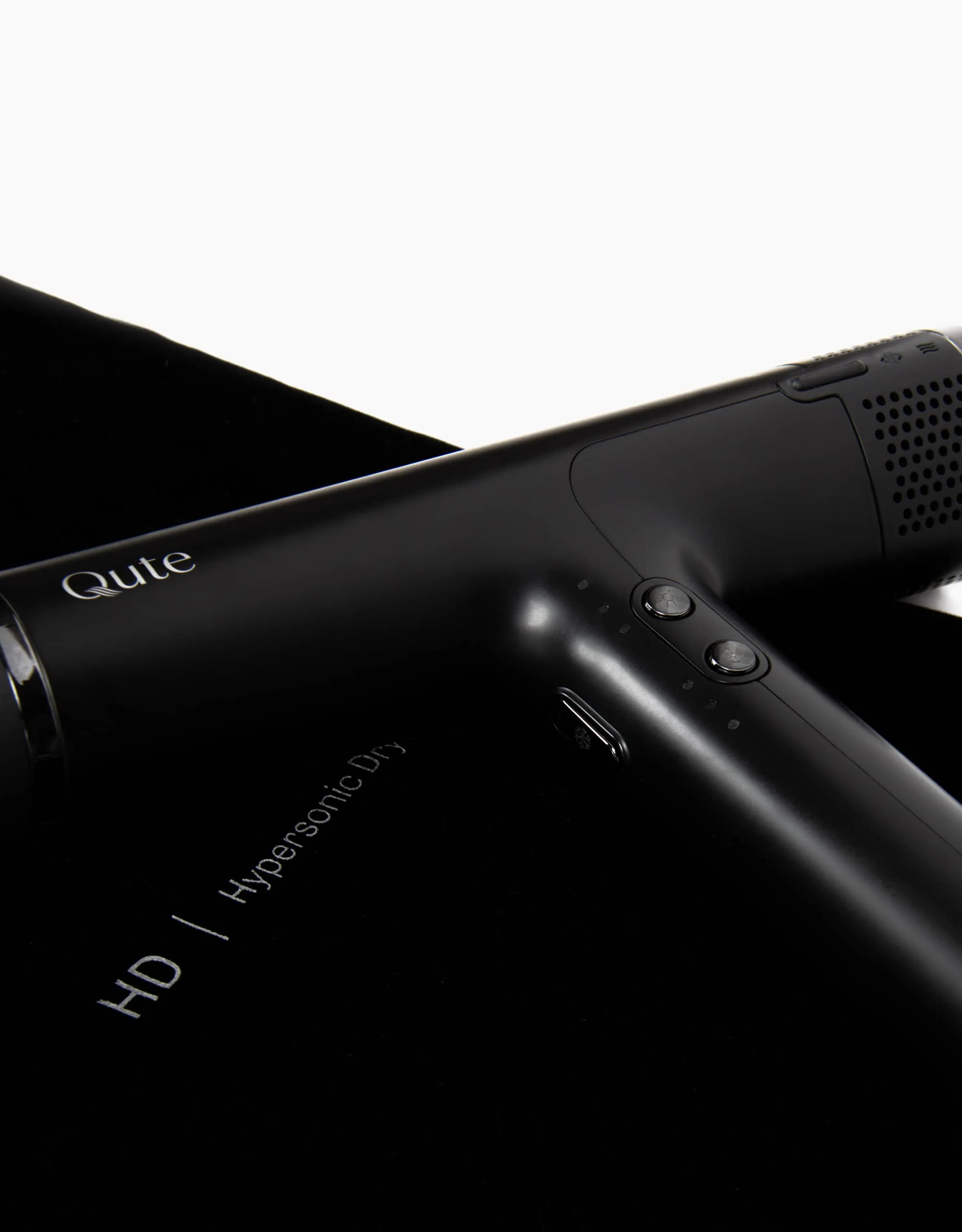 Qute HD Lightweight Hairdryer