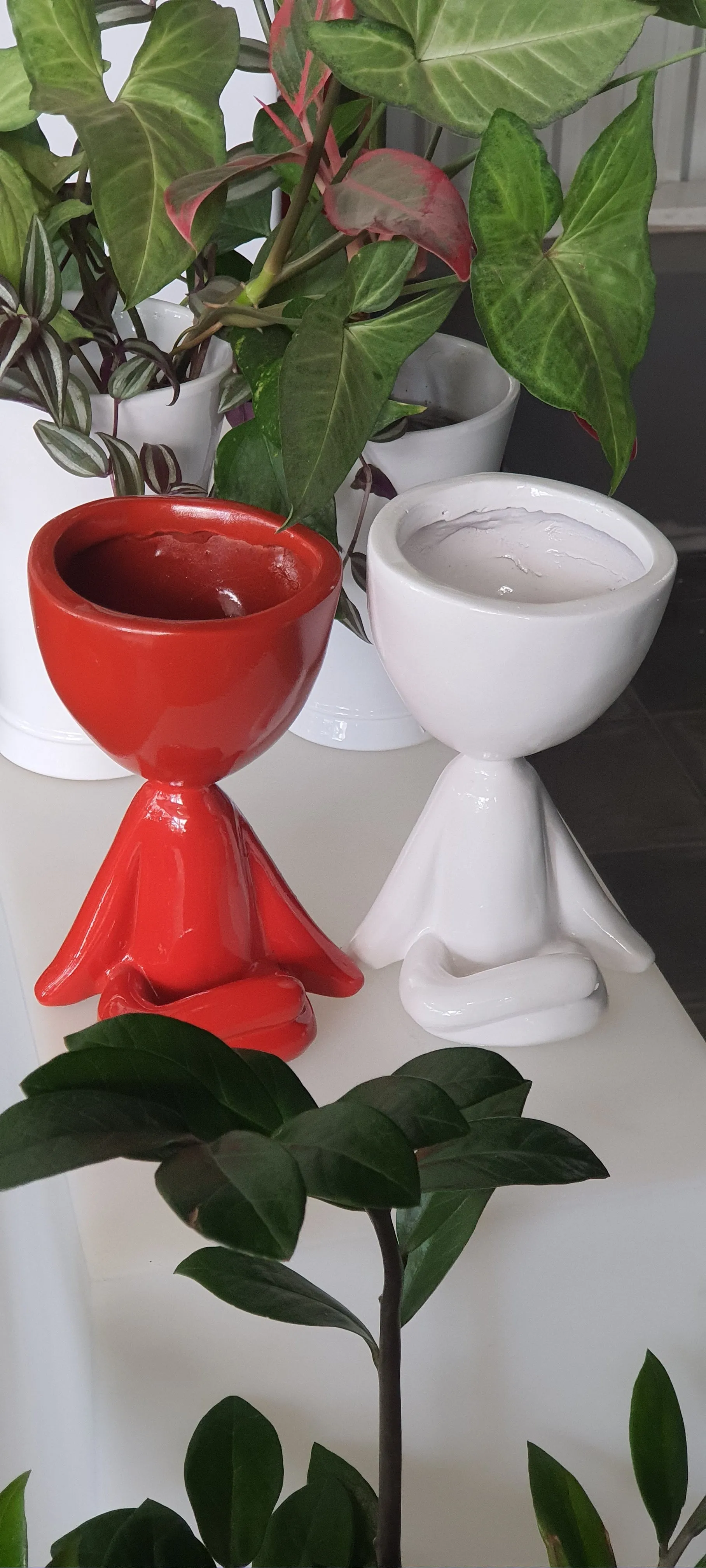 Resin White Yoga Planter 102