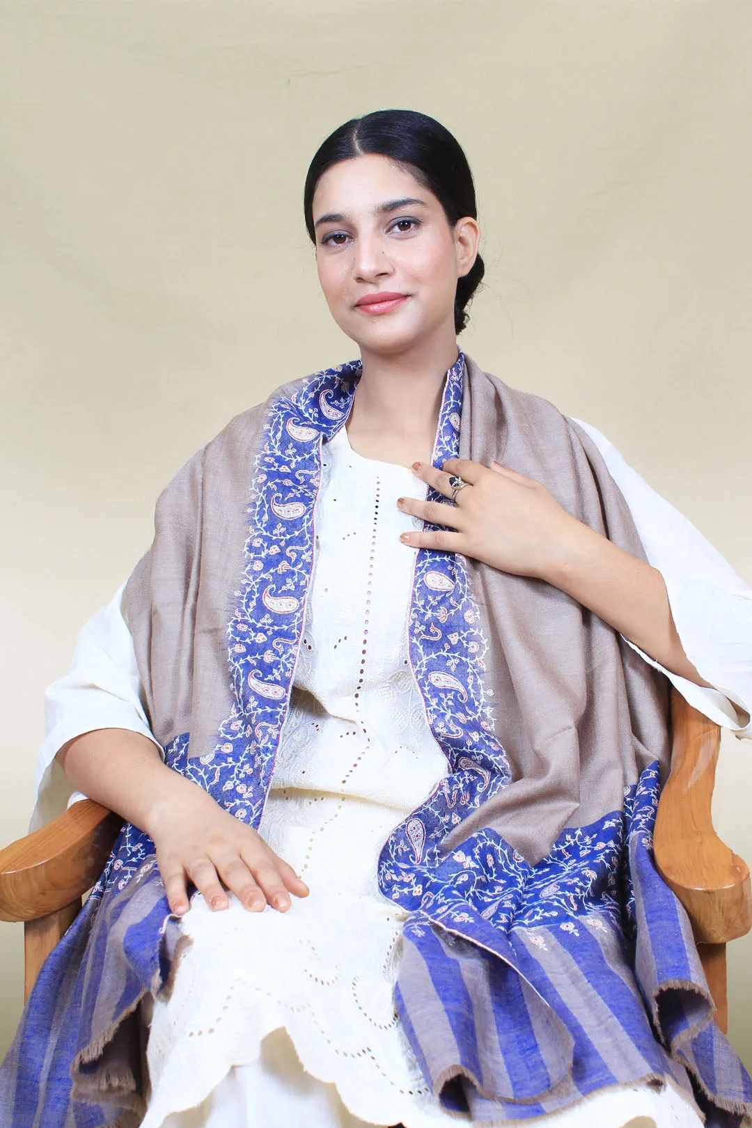 Ruhaan Nude Beige Dourdar Sozni Embroiderd Pashmina Shawl