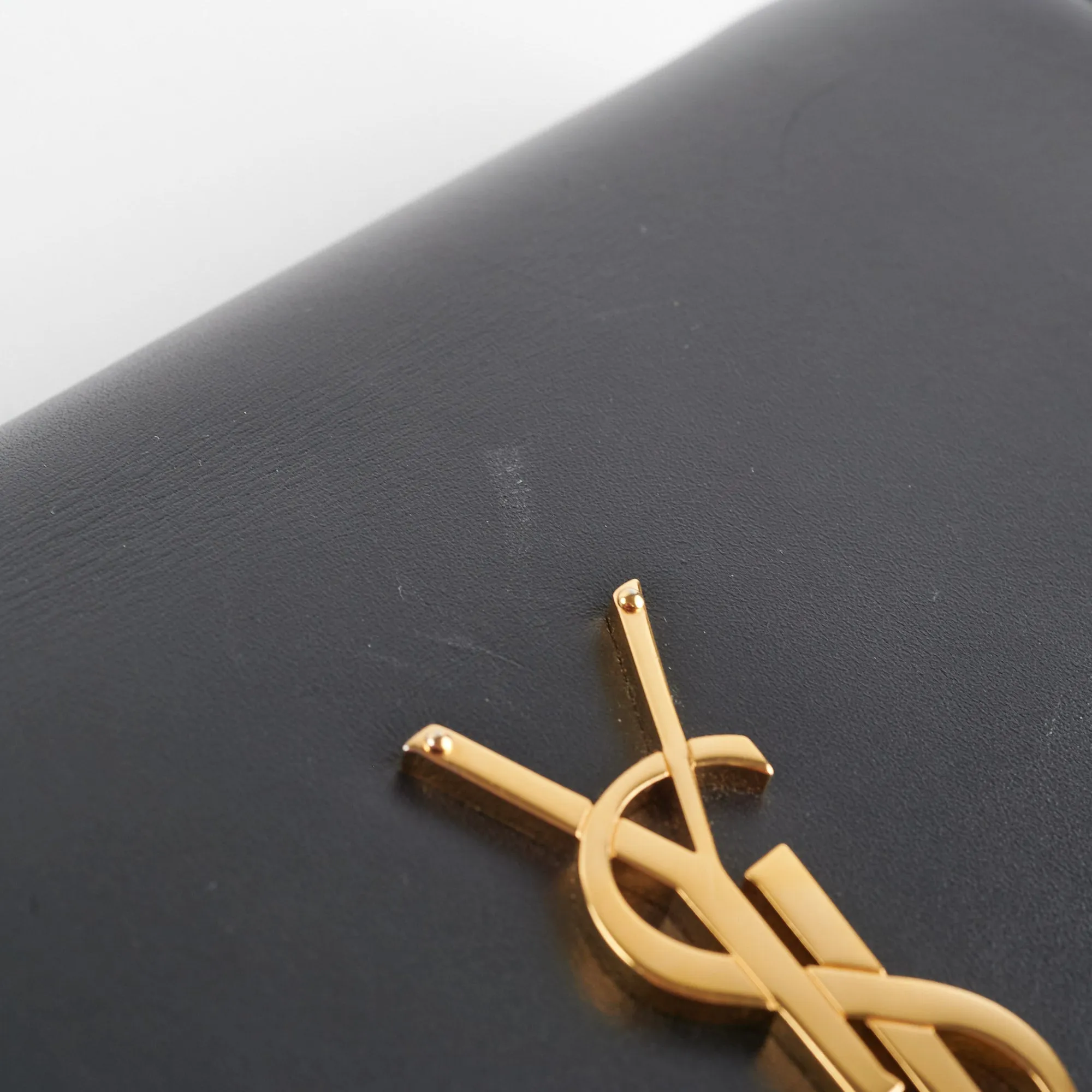 Saint Laurent Kate Medium with Tassel Black