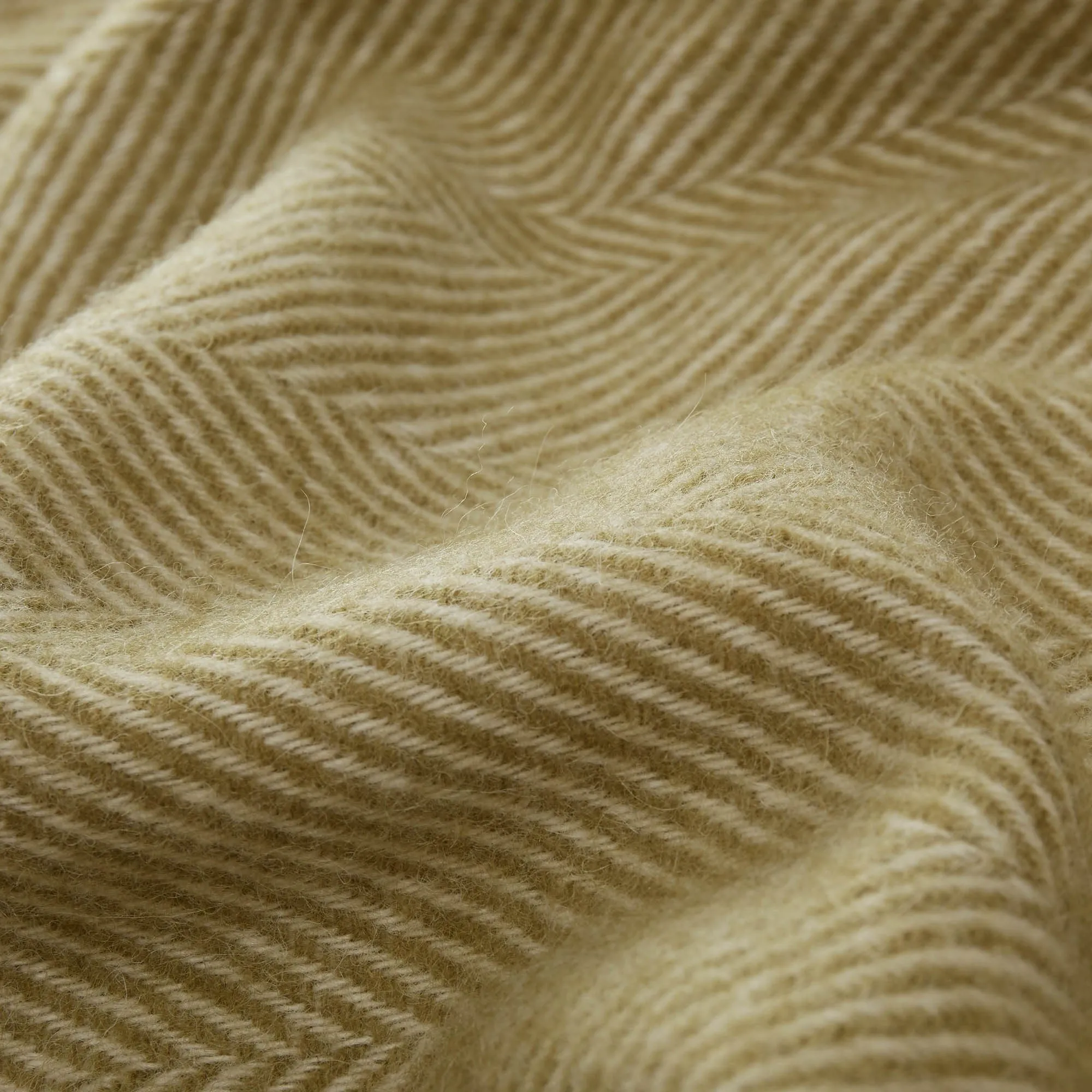 Salantai Wool Blanket [Moss green/Cream]