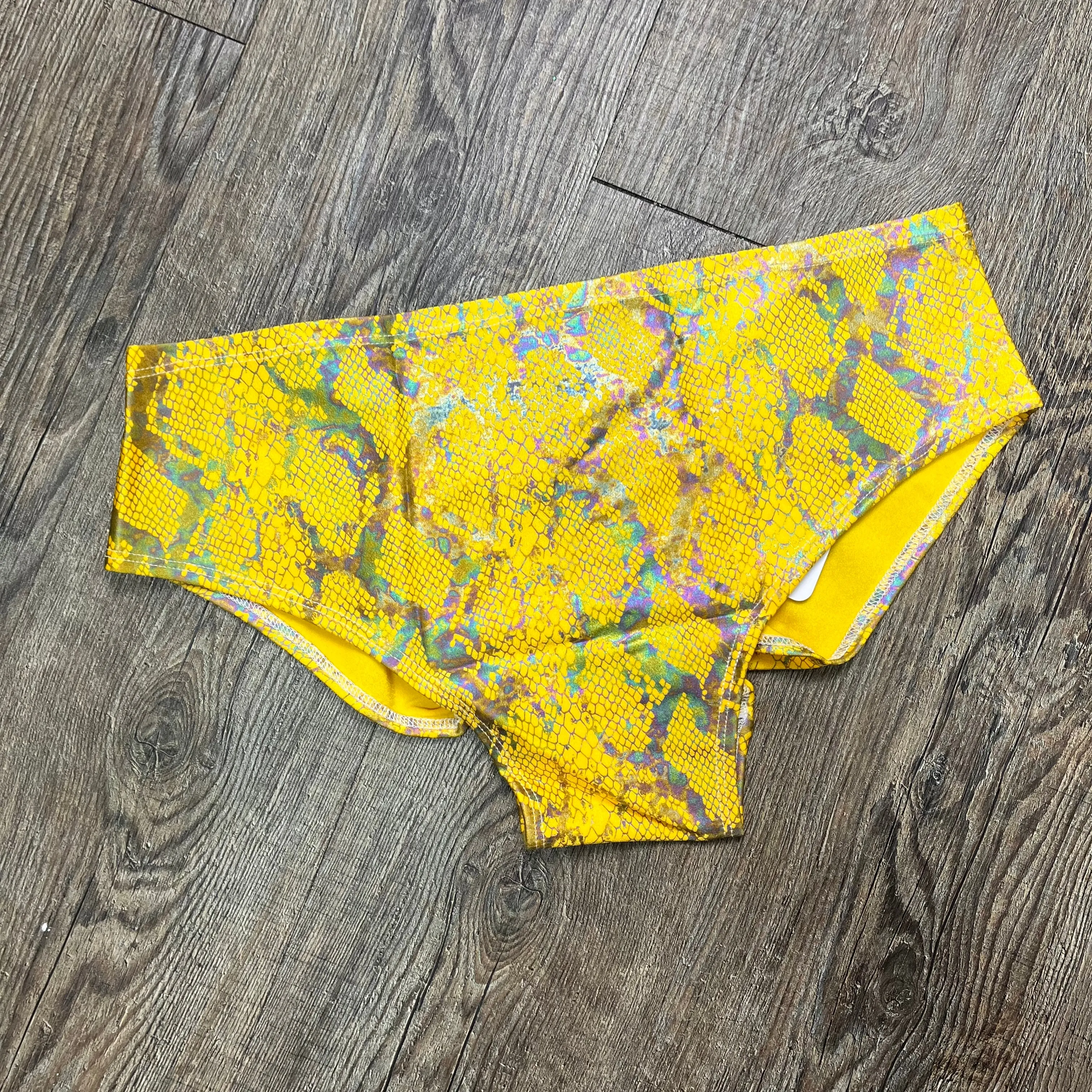 SALE - Low-Rise Cheeky Scrunch Bikini - Yellow Holographic Snakeskin