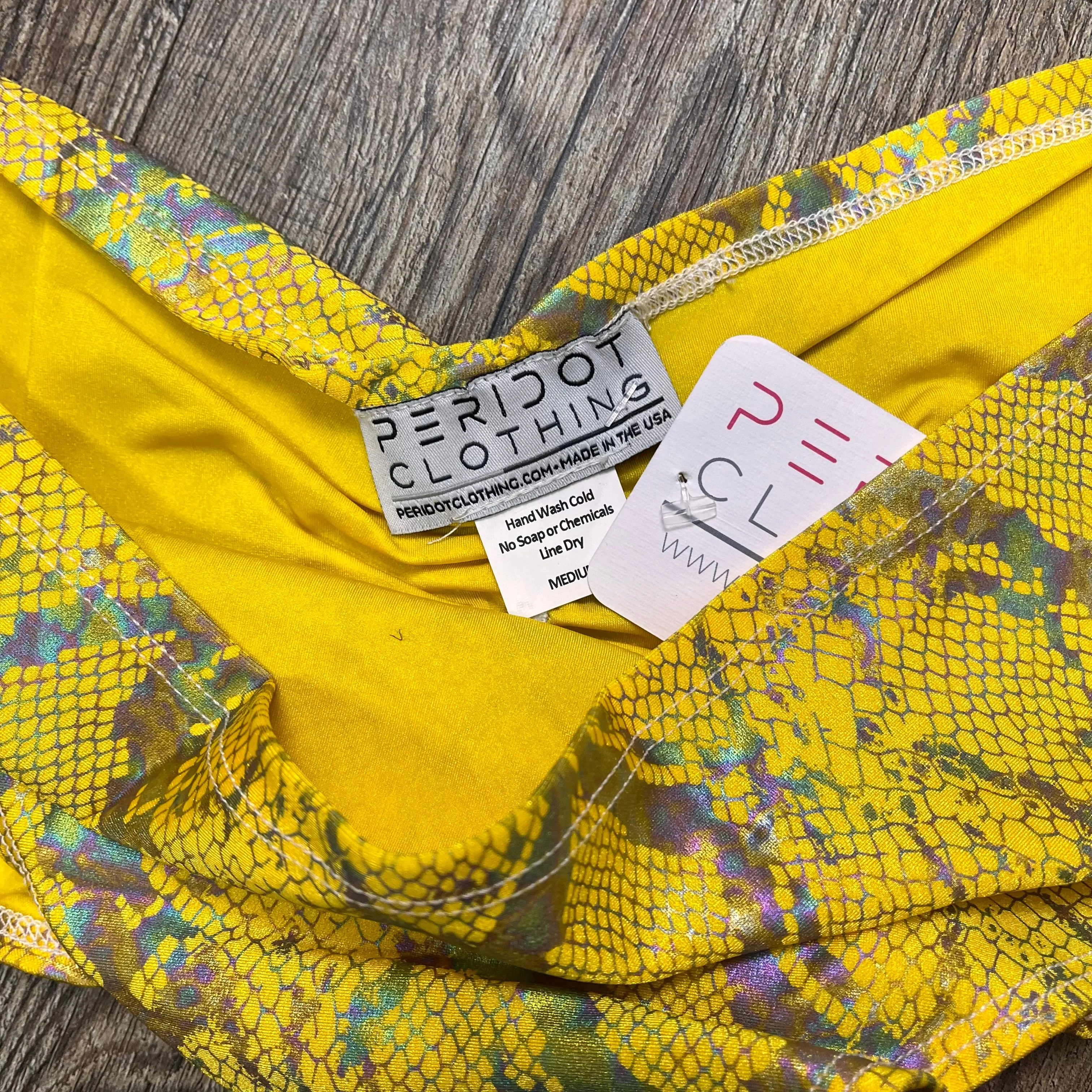 SALE - Low-Rise Cheeky Scrunch Bikini - Yellow Holographic Snakeskin