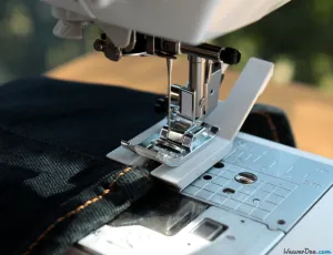 'Seam Jumper' Levelling Plate - Sewing Machine Attachment