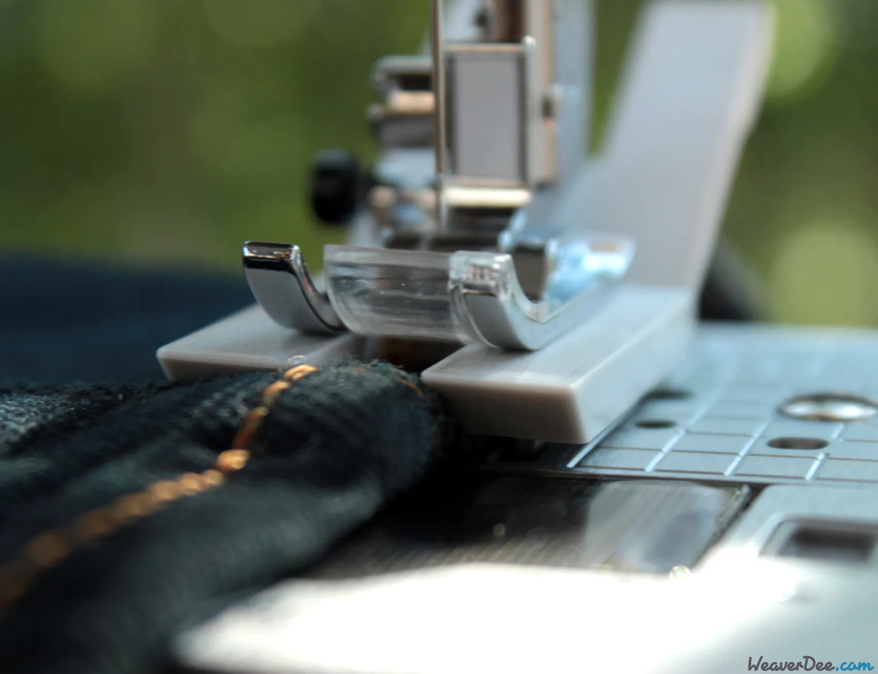 'Seam Jumper' Levelling Plate - Sewing Machine Attachment