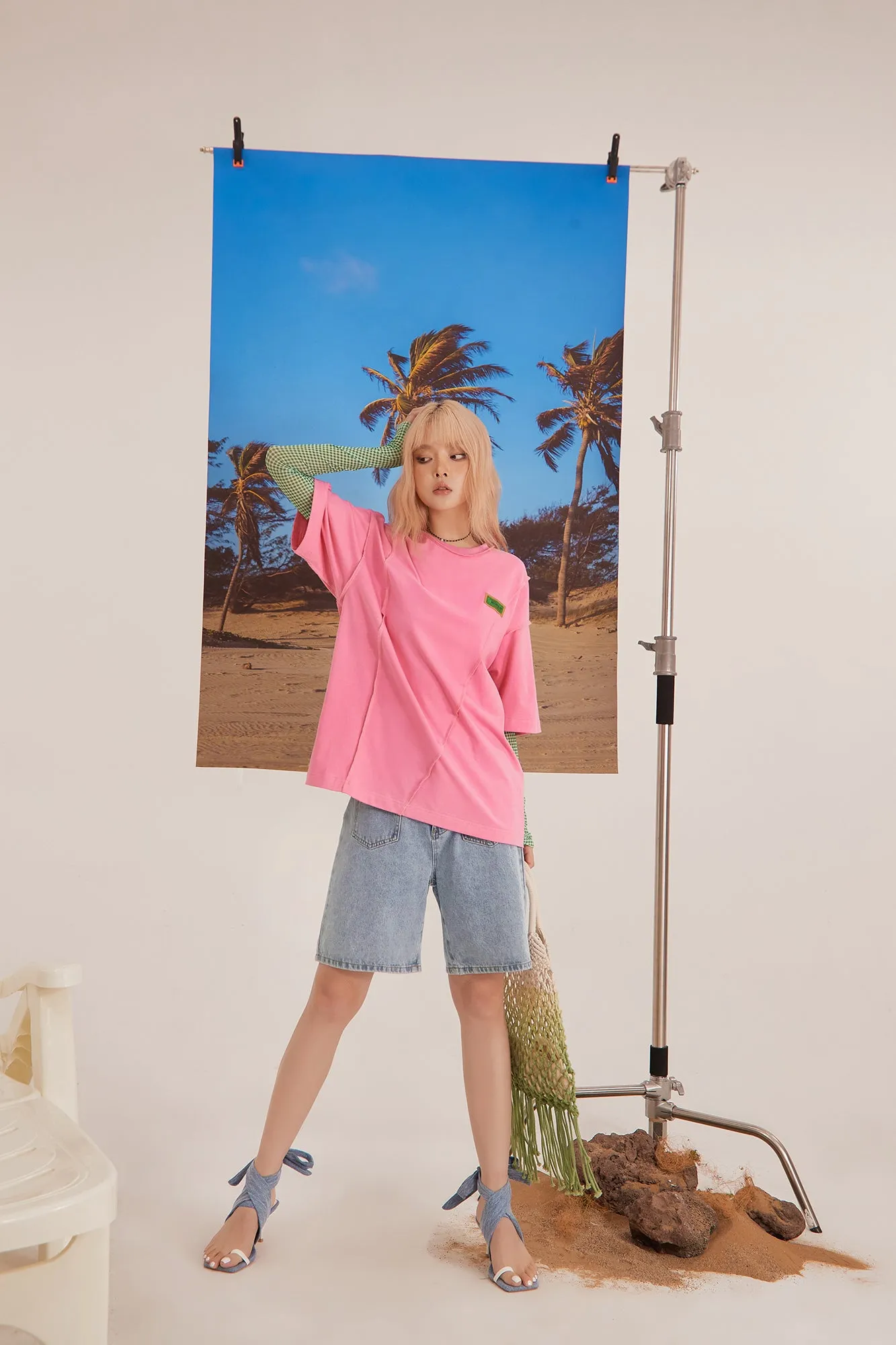 Sewing Lines Loosefit T-Shirt