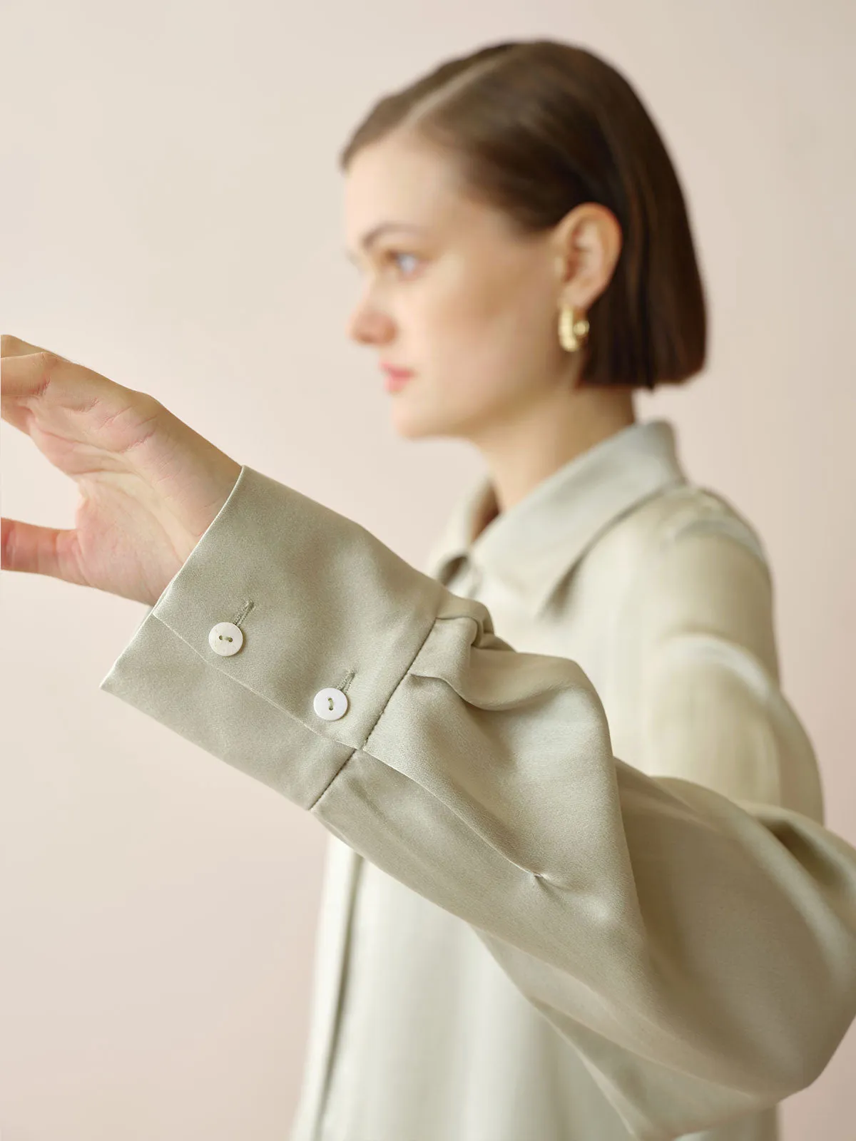 SILIKINC Classic Cutaway Collar Shirt