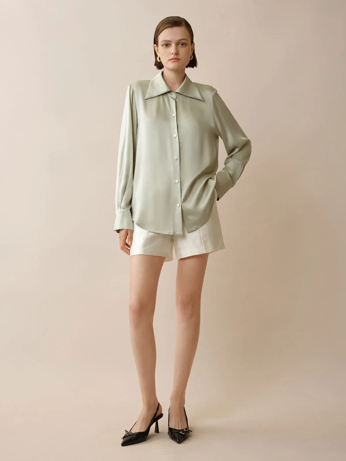 SILIKINC Classic Cutaway Collar Shirt