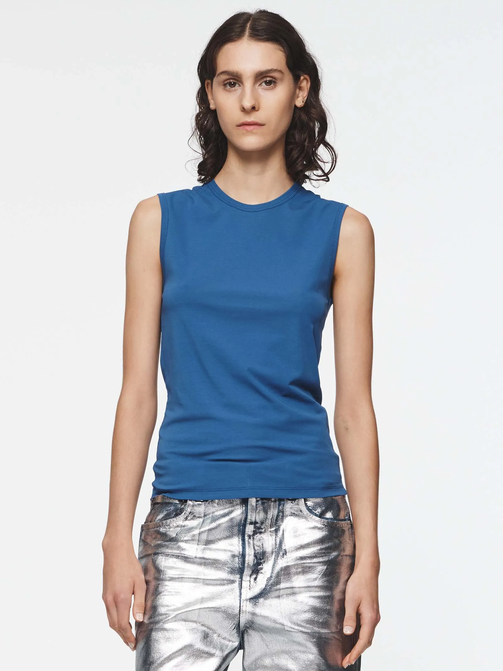 Slim Sleeveless T