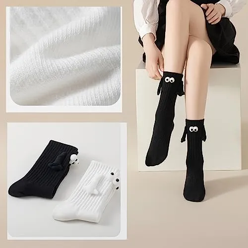 Smilelife Magnetic Holding Hands Socks Funny Couple Tube Socks Friendship Gift for Men Women (2 Pair White)