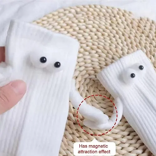 Smilelife Magnetic Holding Hands Socks Funny Couple Tube Socks Friendship Gift for Men Women (2 Pair White)