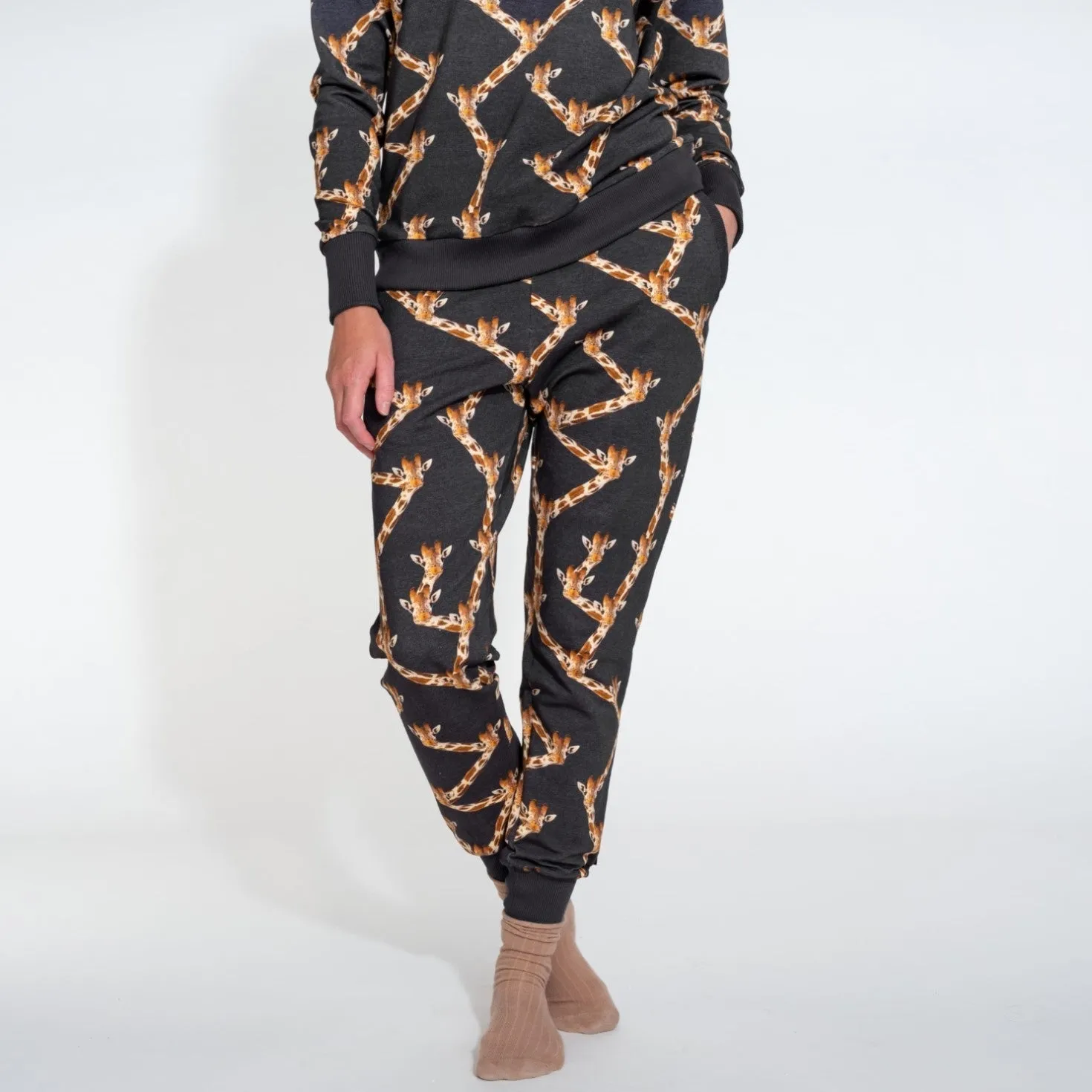 SNURK Giraffe Black Pants Women