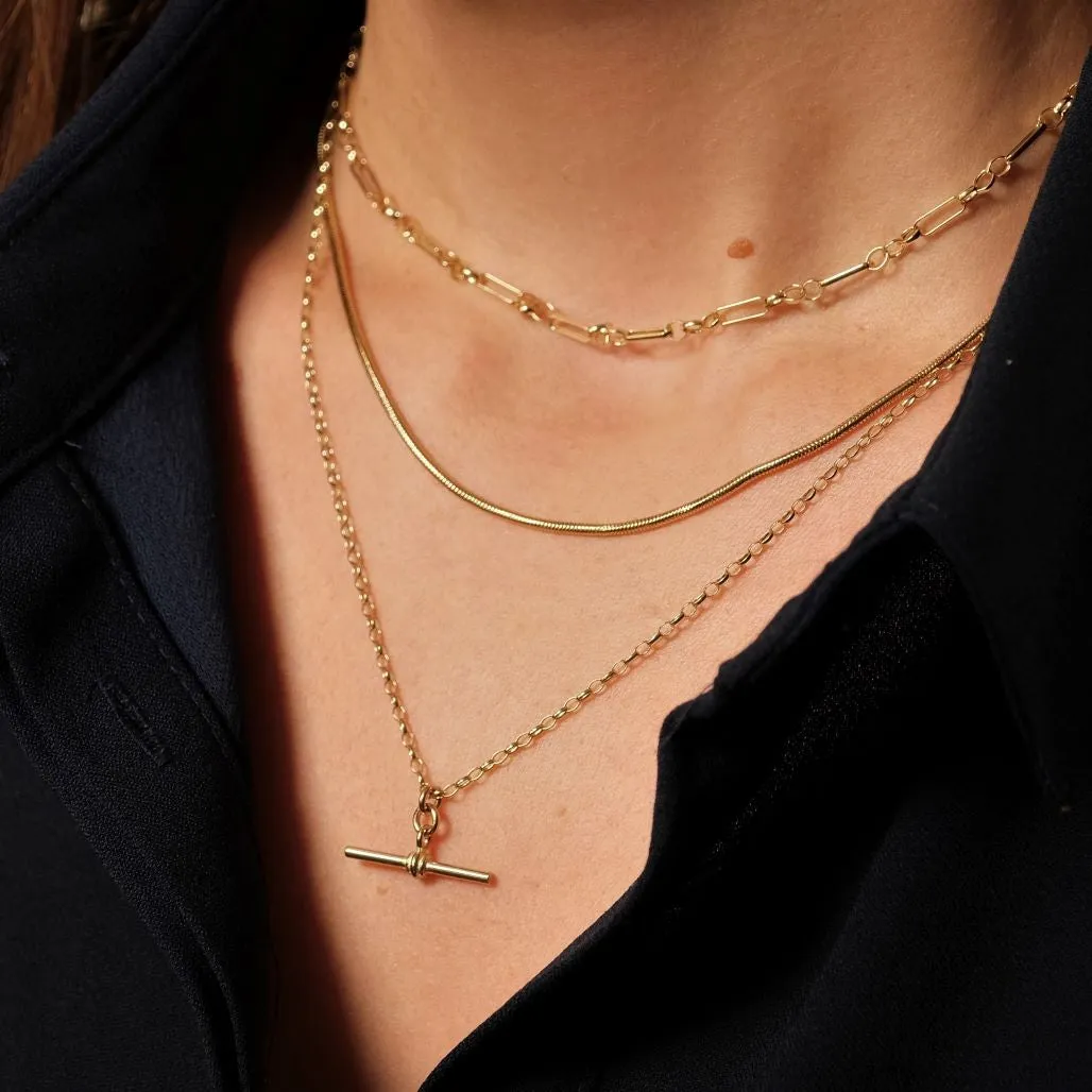 Solid Gold T-Bar Necklace