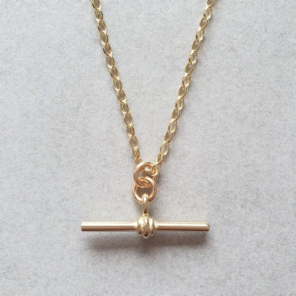 Solid Gold T-Bar Necklace