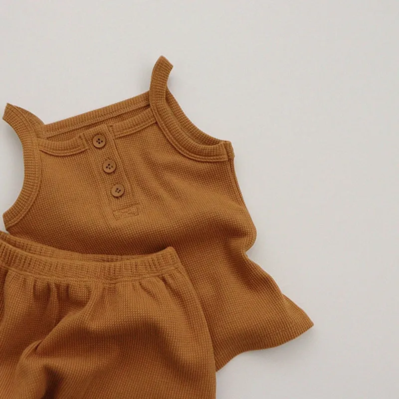 Solid Sleeveless Tops & Shorts Set