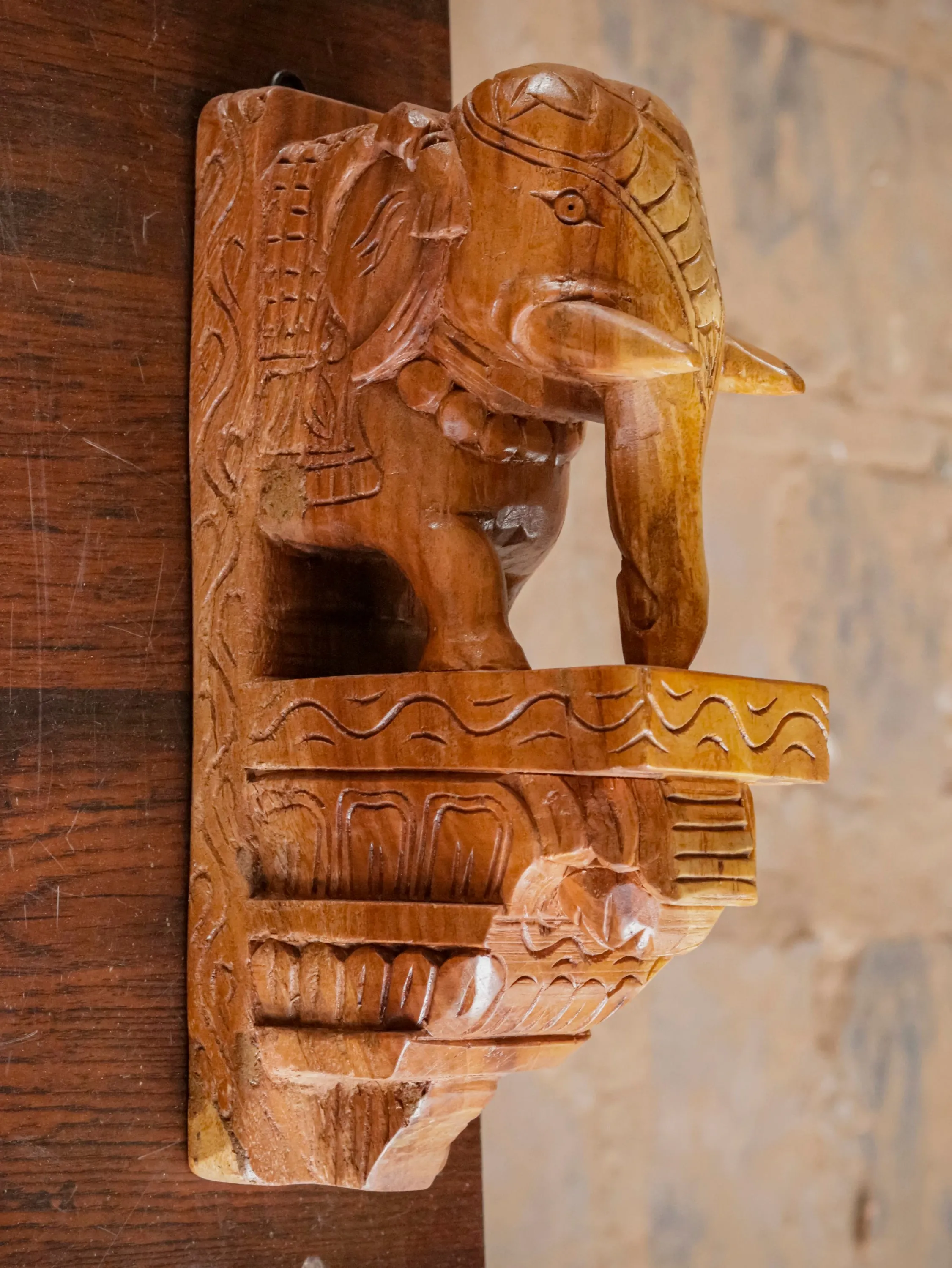 Solid Wood Elephant Compact Door Bracket