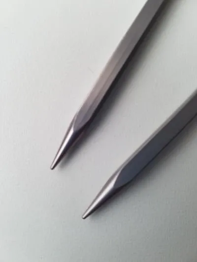 Square Circular Needles with Soft Cables US 2-11 (Kollage)