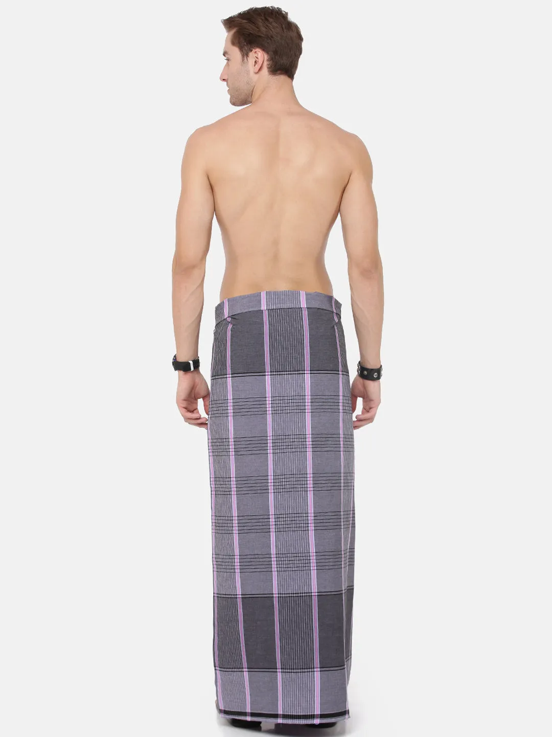 SUMMER COLLECTION 2023 48