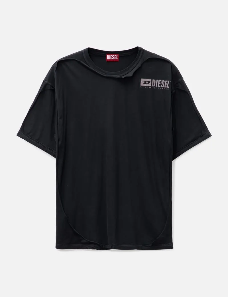 T-shirt with destroyed peel-off effect