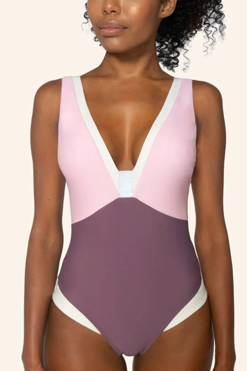 Tasman One Piece Dreamland