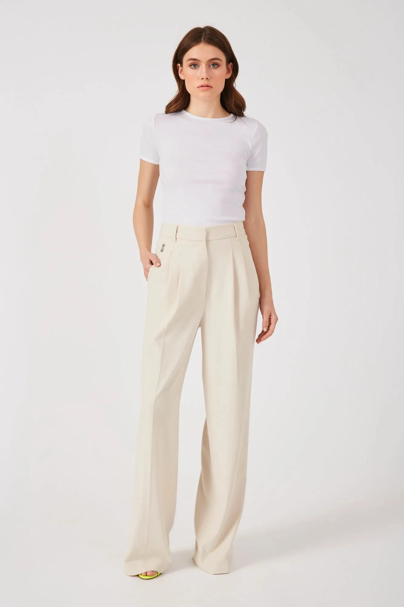 The Baiilie - White Organic Cotton Cap Sleeve Tee