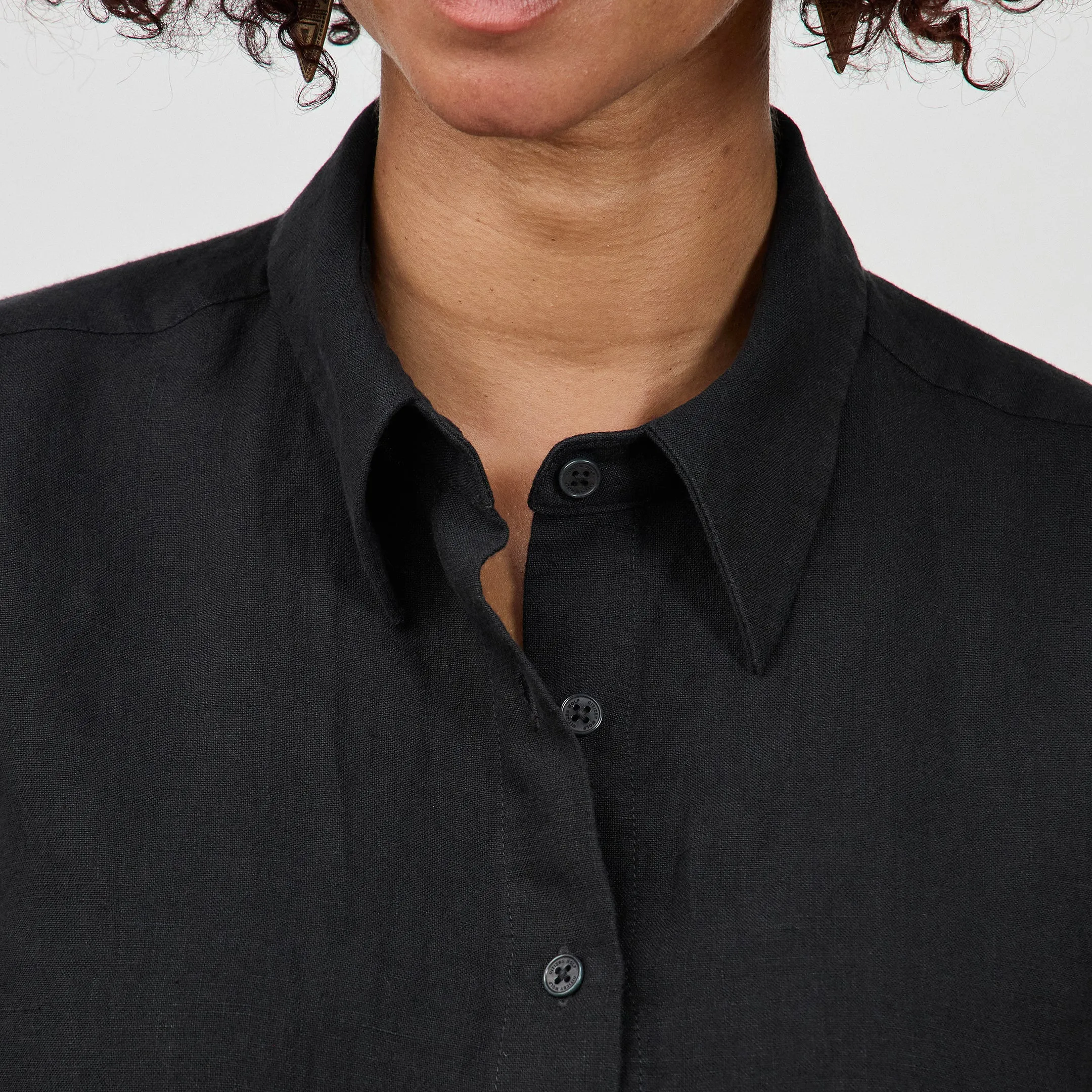 The Linen Shirt