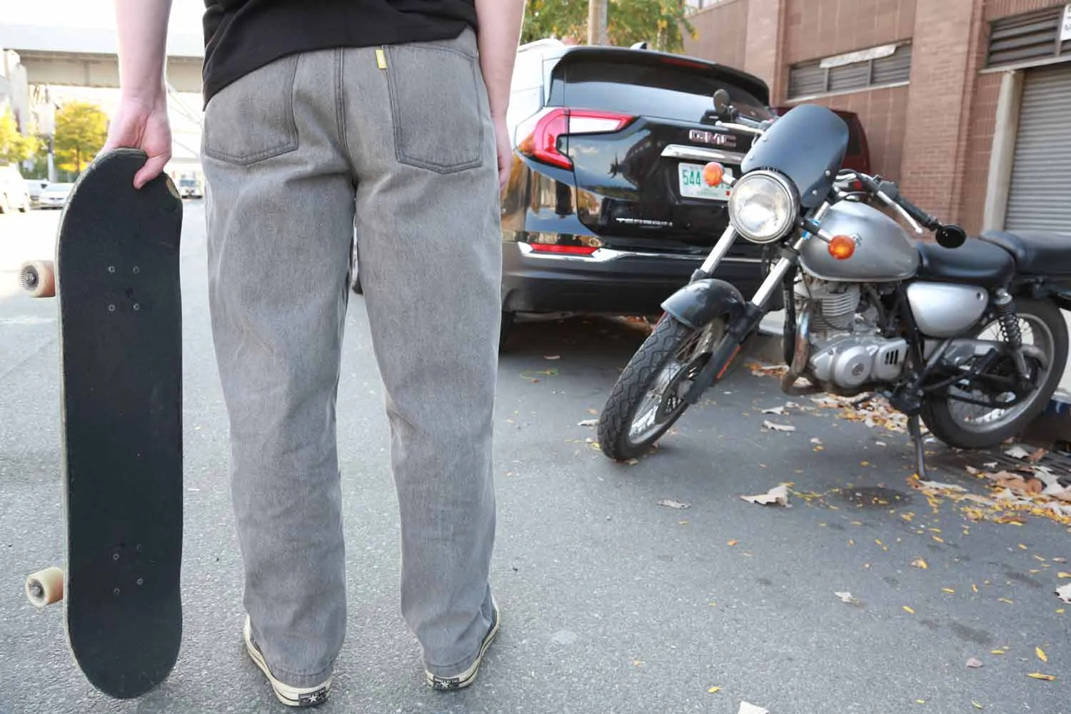 Theories Plaza Jeans Washed Grey