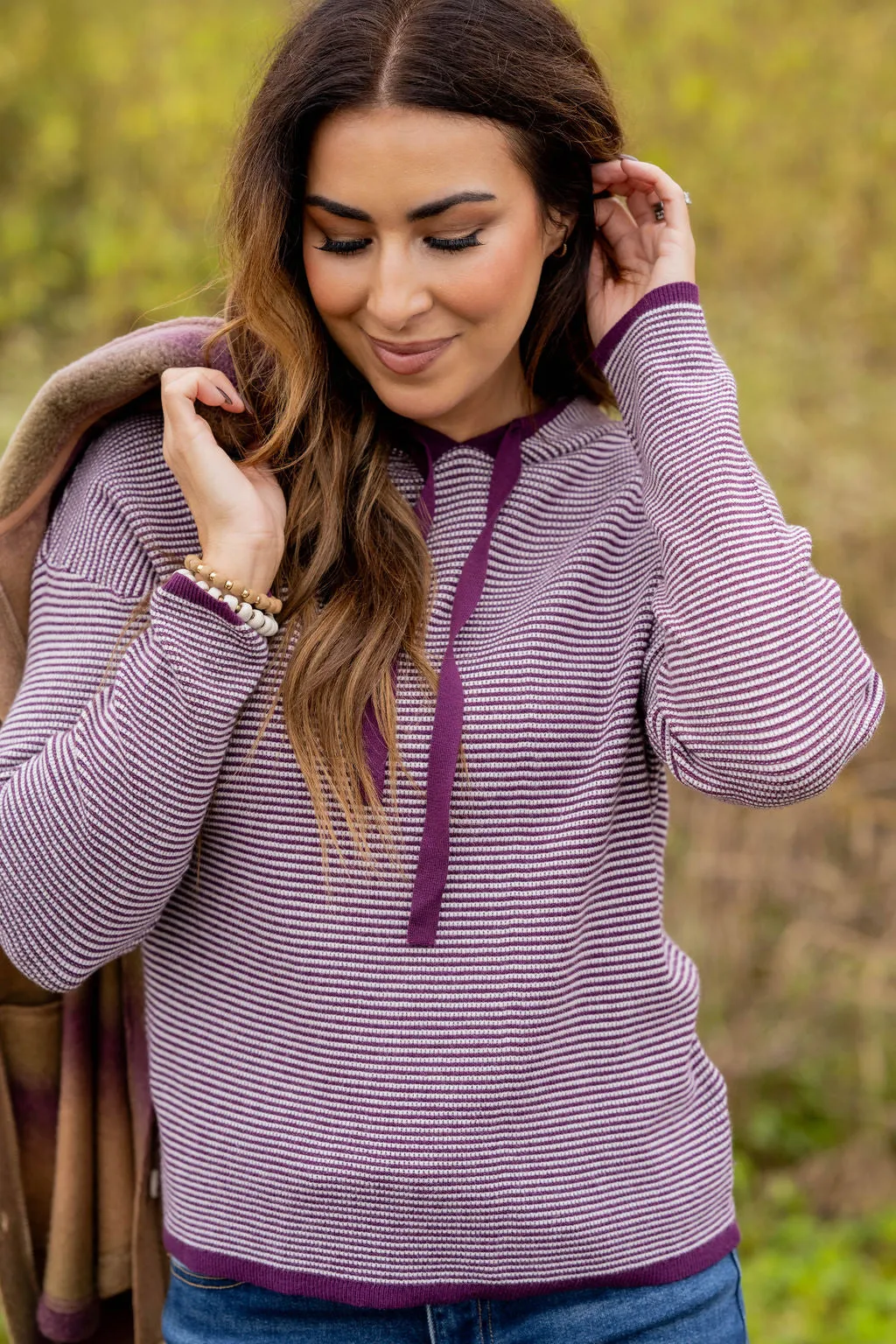 Thin Scalloped Stripes Hoodie