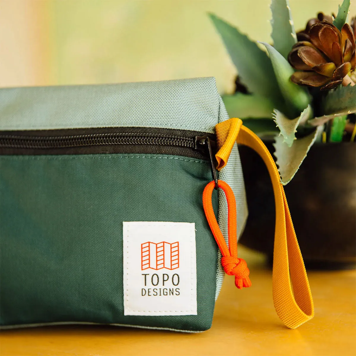 Topo Designs : Dopp Kit : Navy/Navy