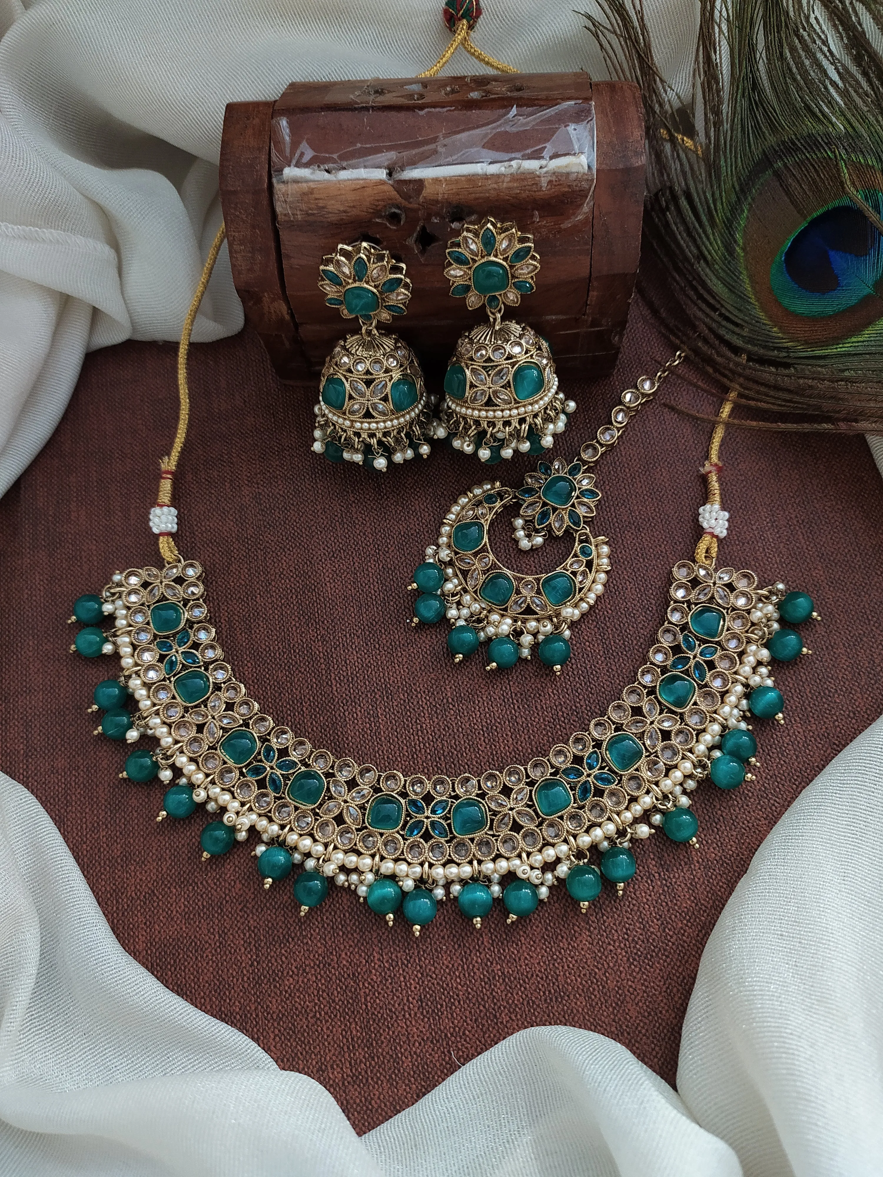 Trendy Design Mehandi Necklace Set
