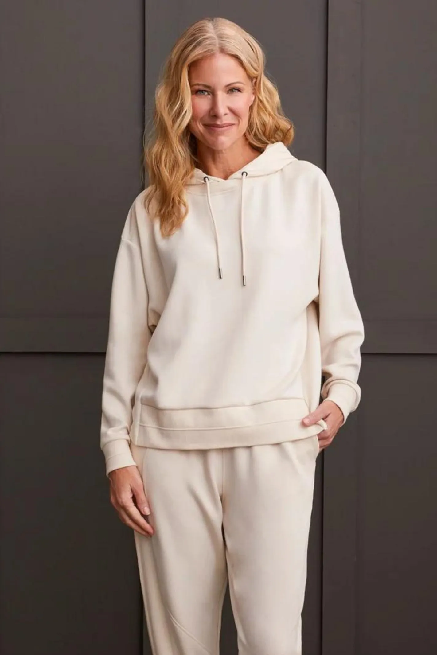 Tribal Brand Eggshell Lux Stretch Hooded Top