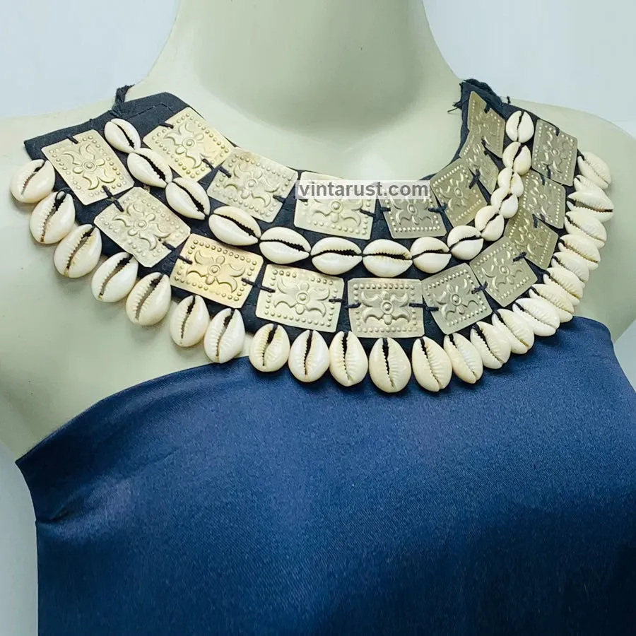 Unique Boho Choker Necklace With Shells and Metal Pieces