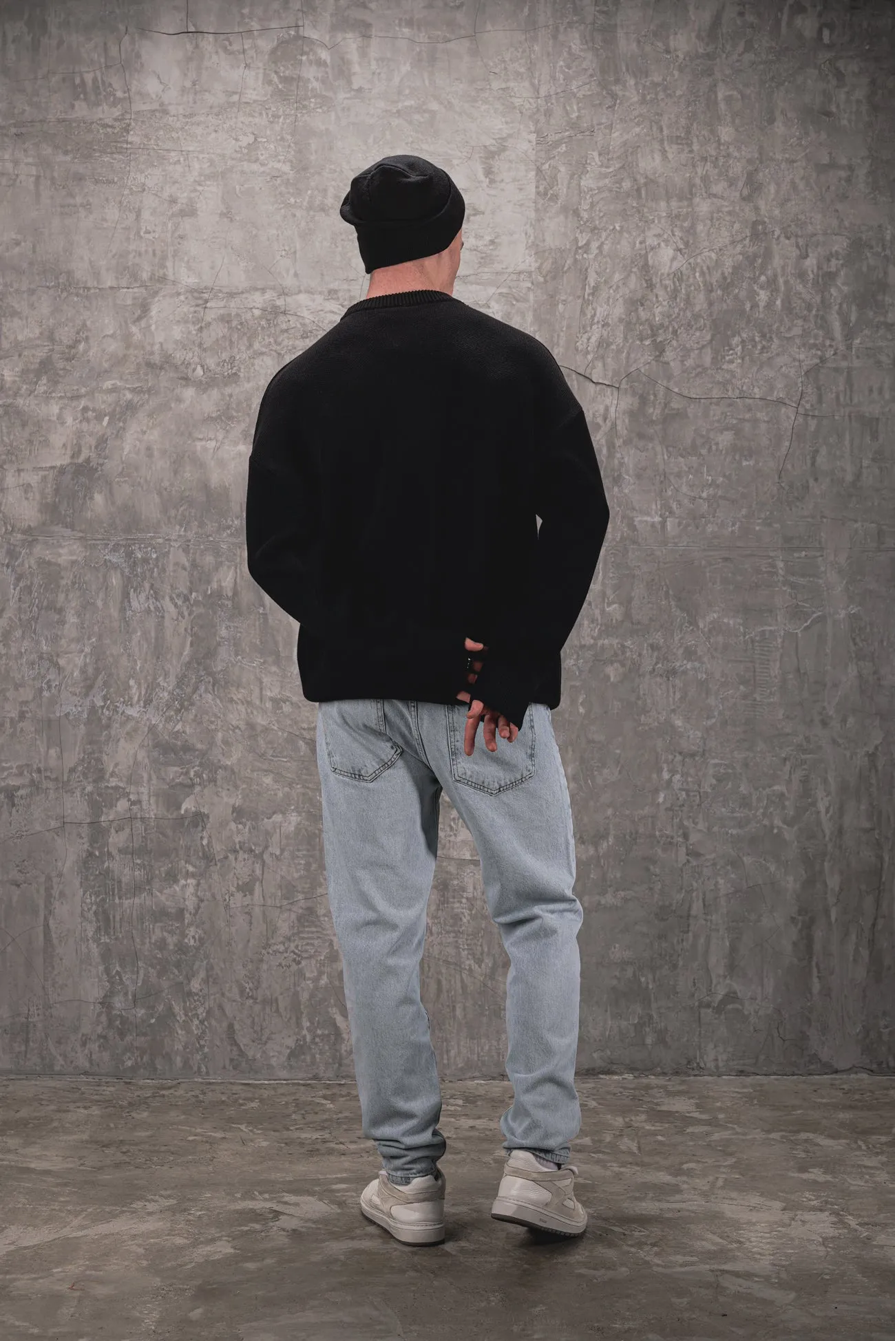 Universal Premium Knitted Crew - Jet Black