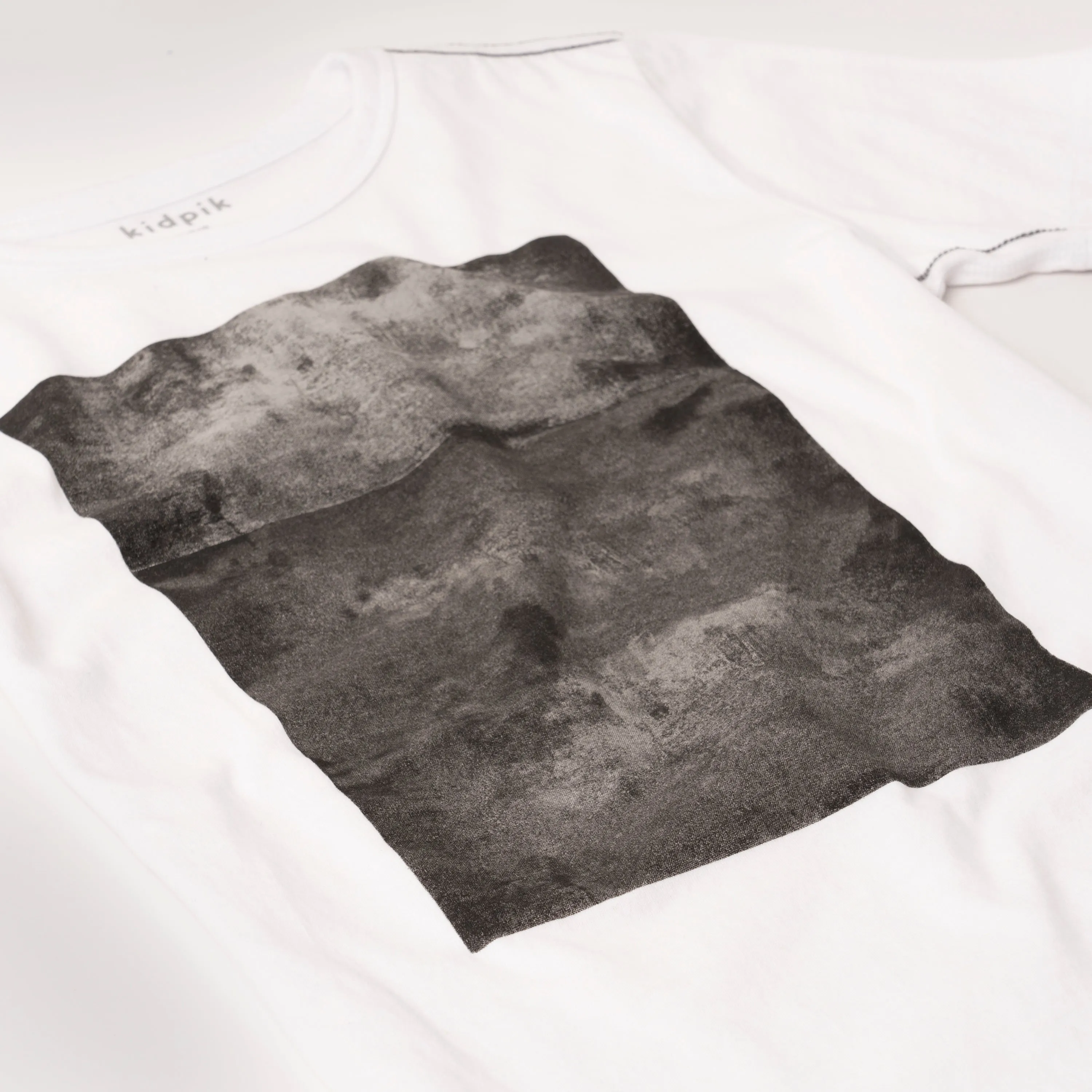 Urban Contrast Stitch Tee