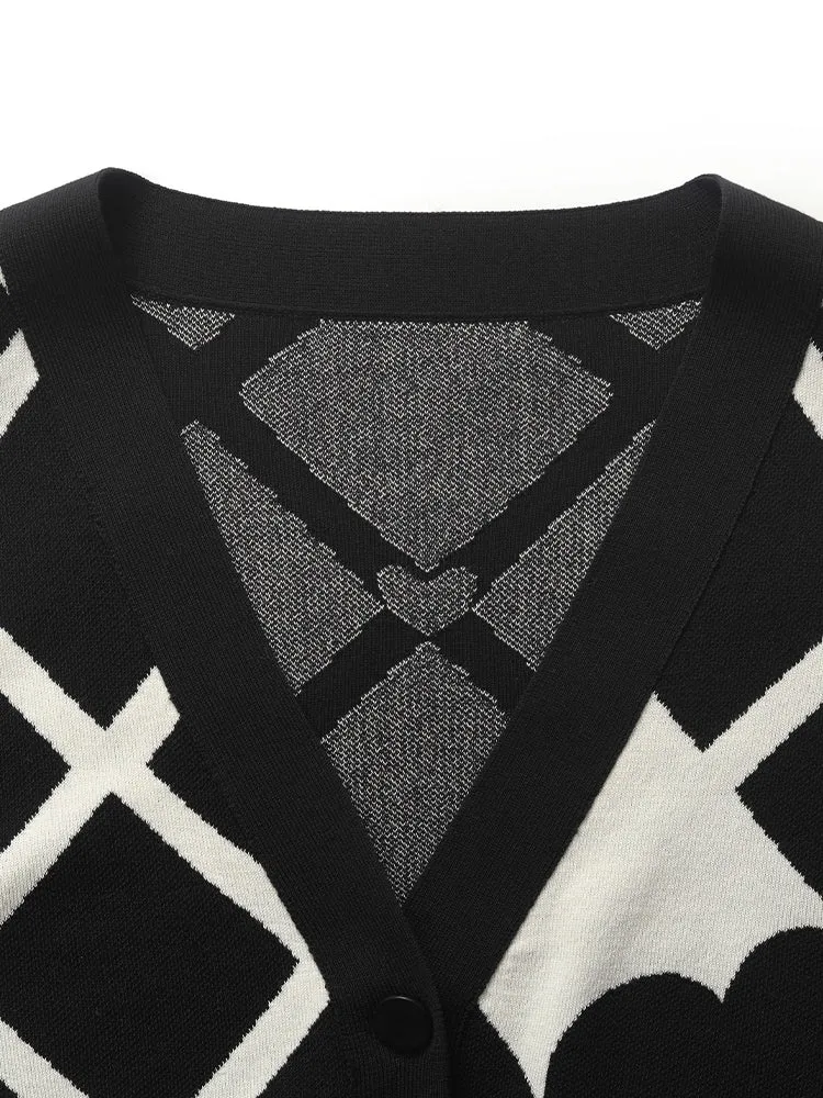 V-Neck Plaid Jacquard Women Cardigan